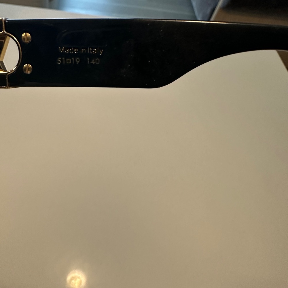 Louis Vuitton Black Sunglasses - Picture 12 of 14